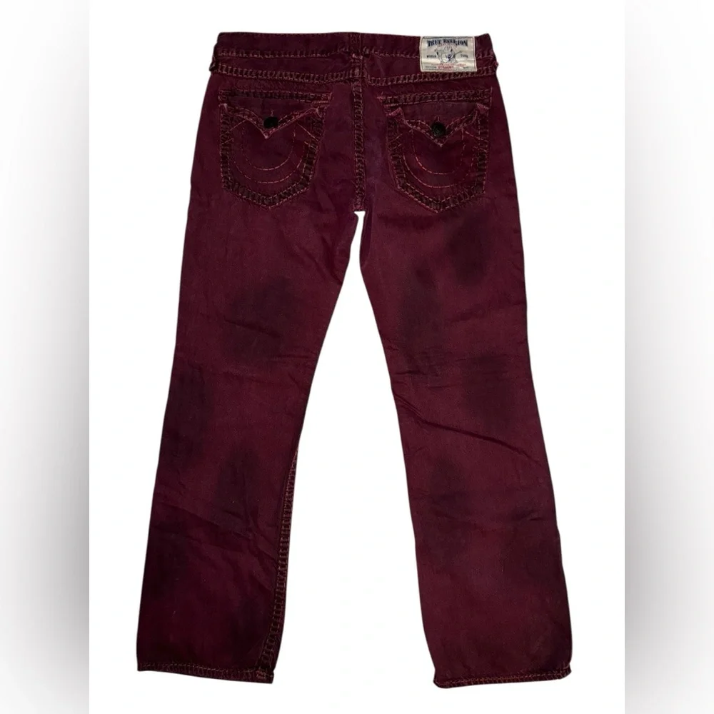 True Religion CYJ Hammer Down Straight w/ flap Super T Burgundy Jeans